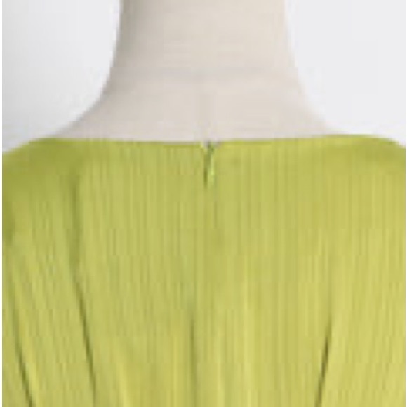 Textured Lime Green Dress - Picture 4 of 6